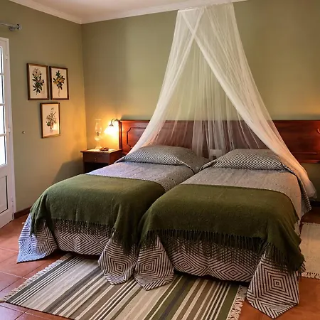 Chalet Palheirinhos Da Camelia *